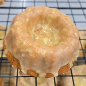 chai cake with mango glaze